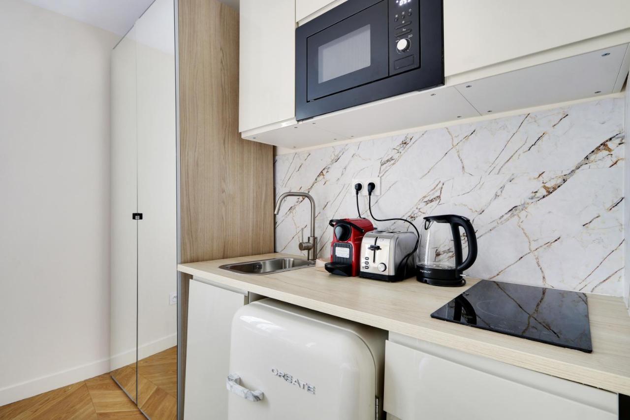 Pick A Flat'S Apartments In Saint-Lazare - Rue De Londres Париж Екстериор снимка